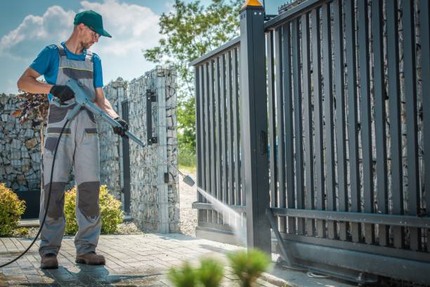 Best Driveway Pressure Washing  in Manville, NJ