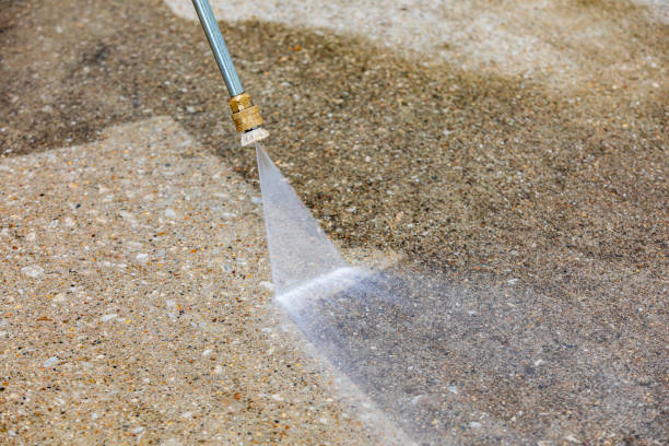 Best Playground Equipment Cleaning  in Manville, NJ