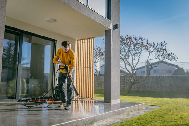 Best Animal Enclosure Cleaning  in Manville, NJ