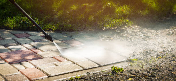 Best Gutter Cleaning  in Manville, NJ